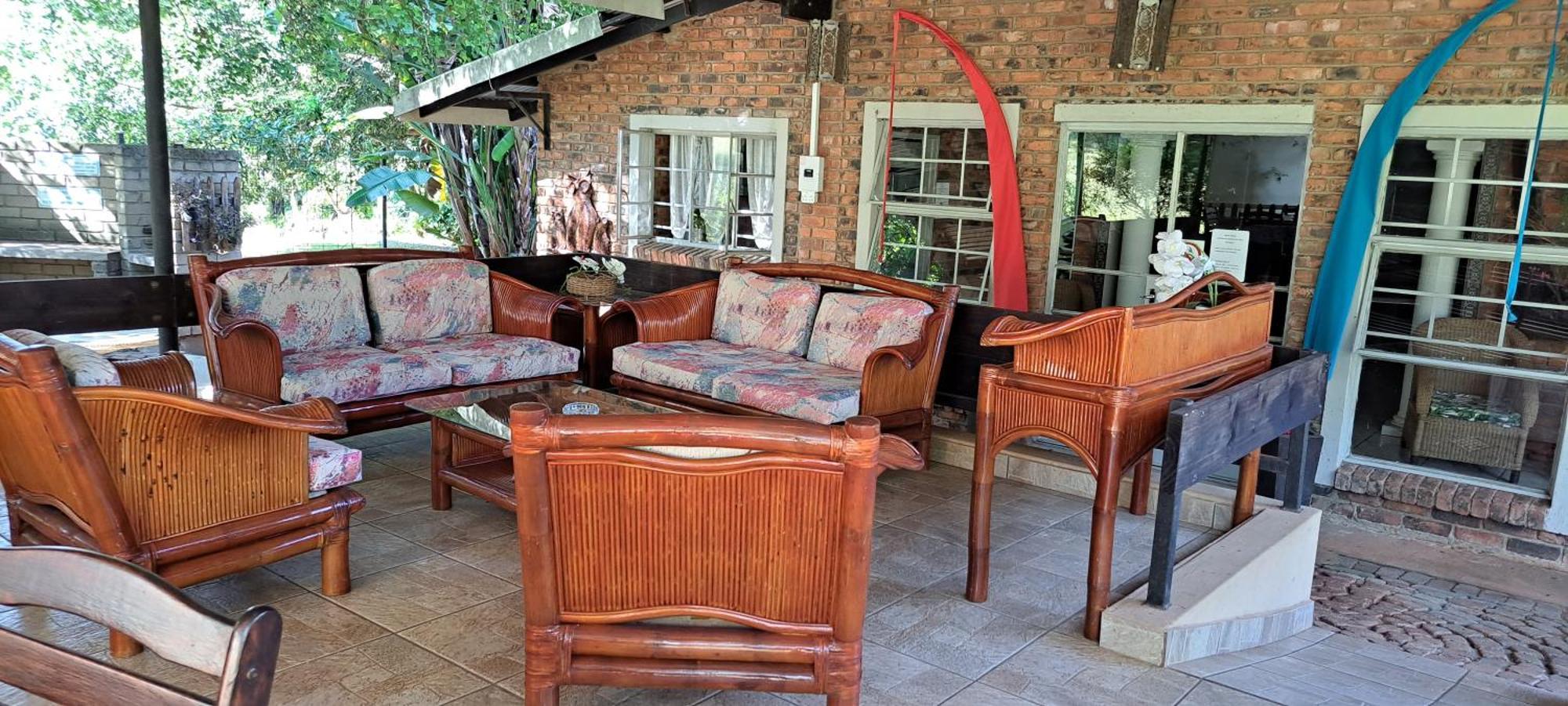 Tarentilos Tzaneen Eksteriør billede